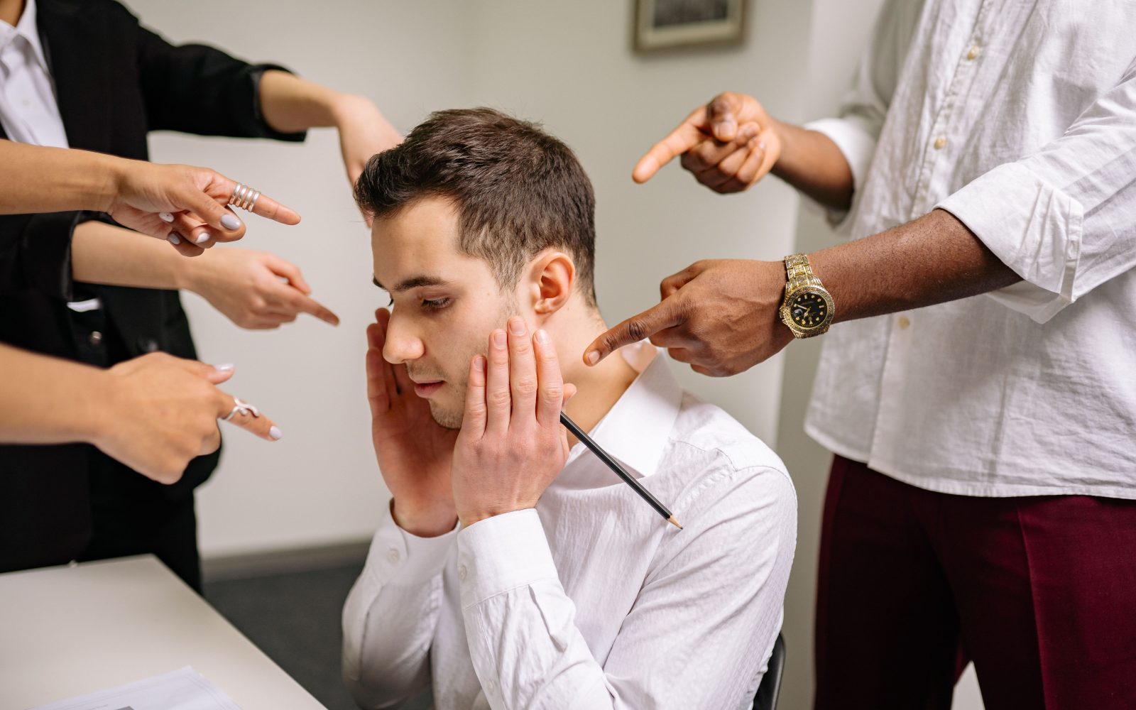 Manager toxique : comment réagir sans perdre ta santé ?