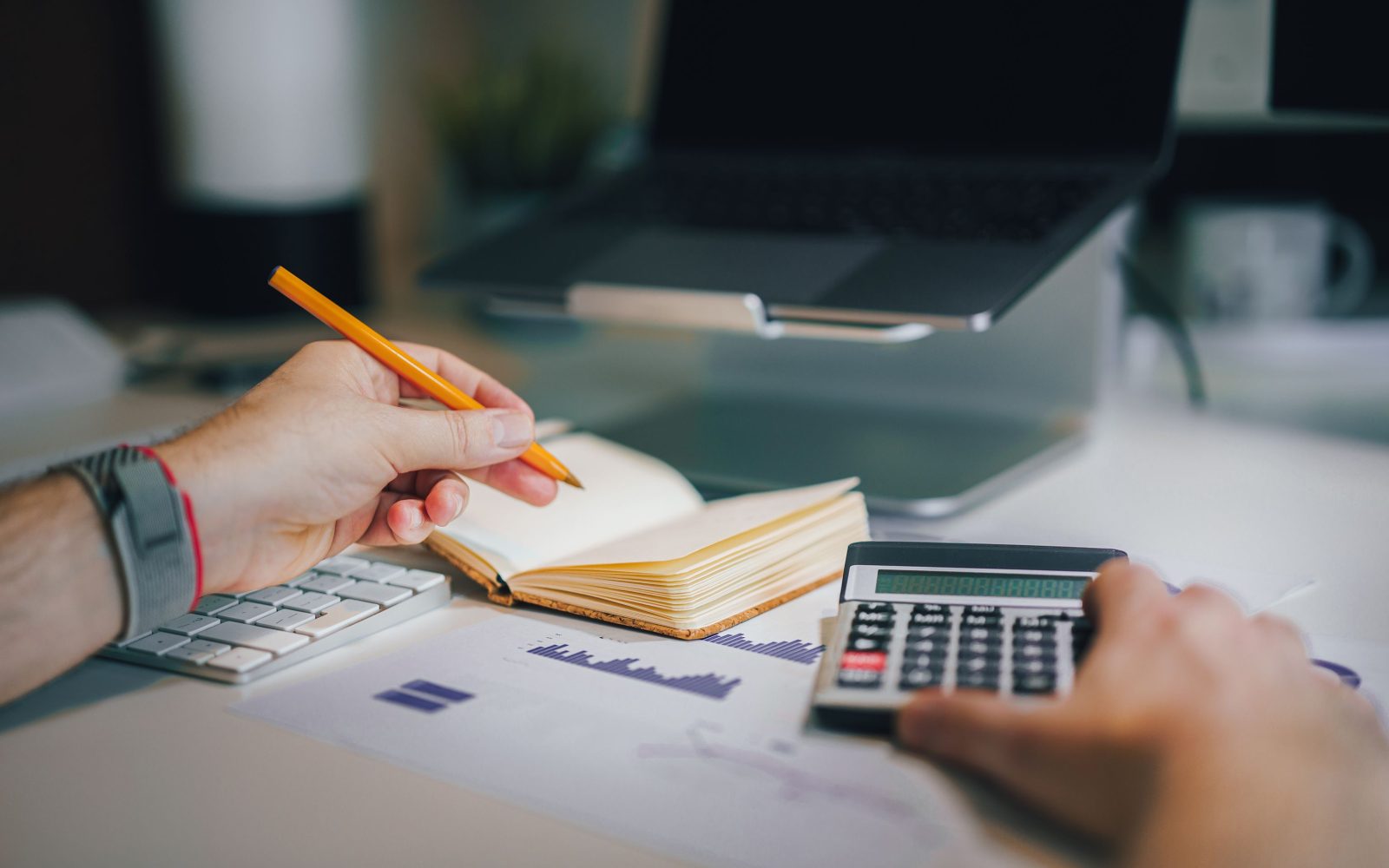 Vacataire salaire net : combien tu touches réellement ?